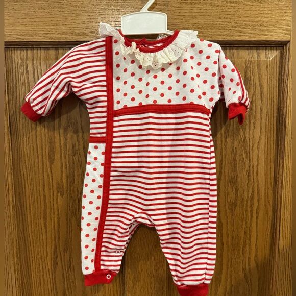 Other - Vintage Buster Brown Ruffle Eyelet Collar Red & White French Terry Romper.